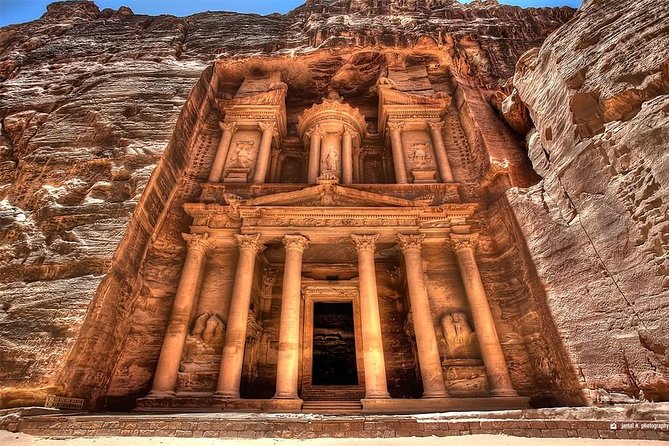 2 Day 1 Night Wadi Rum (Overnight) & Petra Shore Excursion - Tour size and customization: private by default
