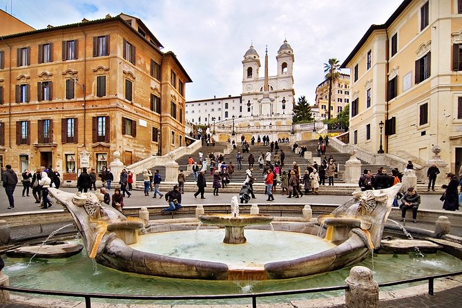 9 hour Small group Rome shore excursion led by an expert historian, port pick-up - Stops 3 and 4: Palatine Hill and the Roman Forum