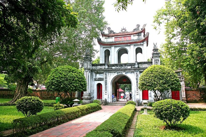 Amazing Private Hanoi City Shore Excursion from Cruise Port - Hoa Lo Prison: heavy history, with time to process