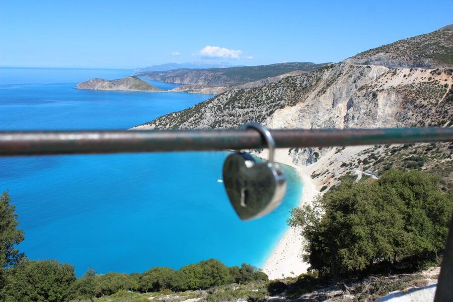 Argostoli: Shore Excursion to Caves with Local Wine Tasting - Guides That Make the Drive Worth It (Maria and Babis)