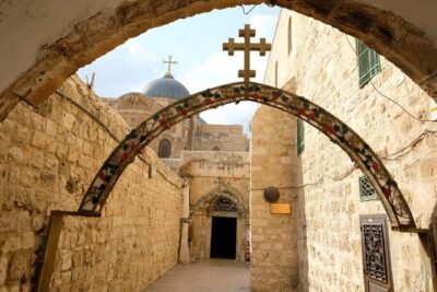 Ashdod Shore Excursion: Private Jerusalem and Dead Sea Day Trip - Via Dolorosa-Style Footsteps and the Church of the Holy Sepulchre