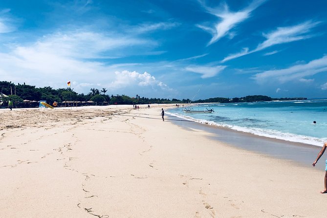 Bali Shore Excursion: Nusa Dua Beach Half Day Tour - Nusa Dua Beach: White Sand, Long Chairs, and Optional Thrills