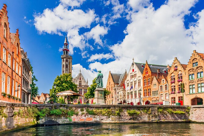 Belgium's Gems: Bruges & Ghent Full Day Shore Trip from Zeebrugge - The Trekschuit Arrival Scene: Minnewater Park and Beguinage Time