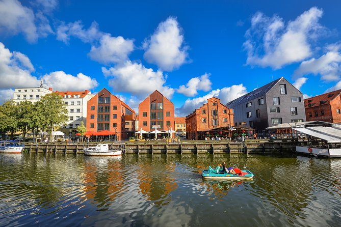 Best of Klaipeda & Curonian Spit Join-in Shore Excursion - Klaipėda Old Town: get the photos and shop without stress