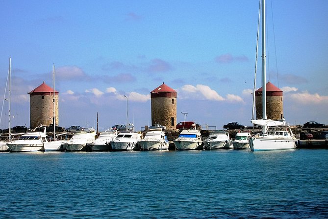BEST OF RHODES ISLAND - PRIVATE TOUR - SHORE EXCURSION - FULL DAY - 4 People - Old Town Done Smart: The Pedestrian-Only Gate Plan
