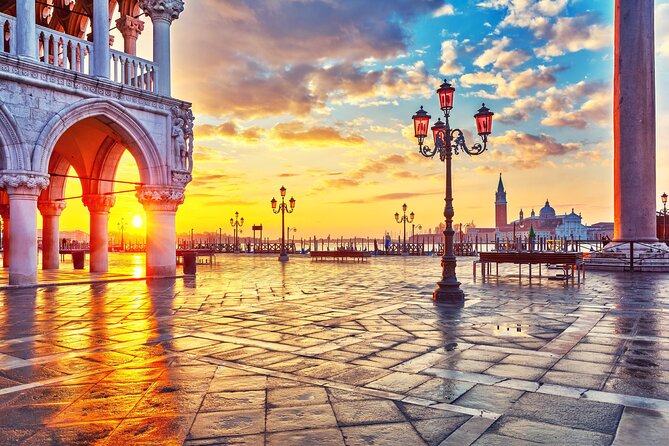 Best Venice Shore Excursion from Trieste Cruise Port - Rialto Bridge and the Rialto Market: your best chance for real food decisions