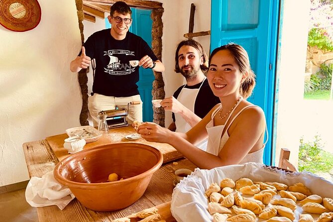 Cagliari Private Shore Excursion: Traditional Cooking Class with Lunch - Price and Value: Is $273.44 Per Person Fair?