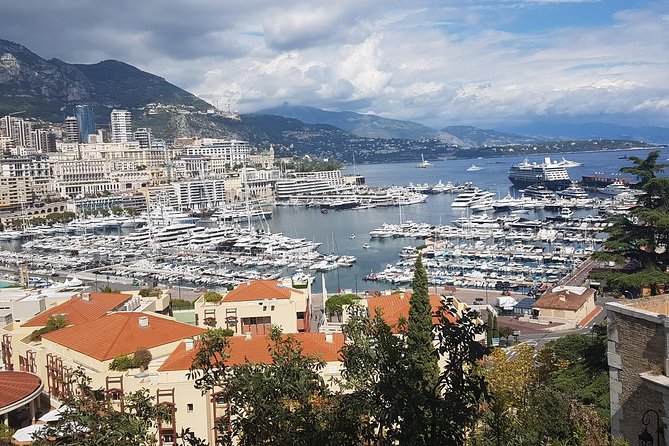 CANNES Shore Excursion: French Riviera Highlights with your Guide - Port de Monaco: Monte Carlo Casino Views From the Harbor