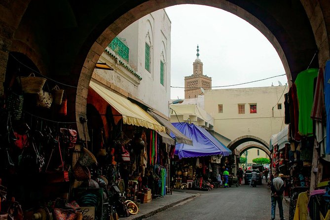 Casablanca & Grand Mosque Shore Excursion - Anfa and Anfaplace: seeing the upscale neighborhoods behind the postcard