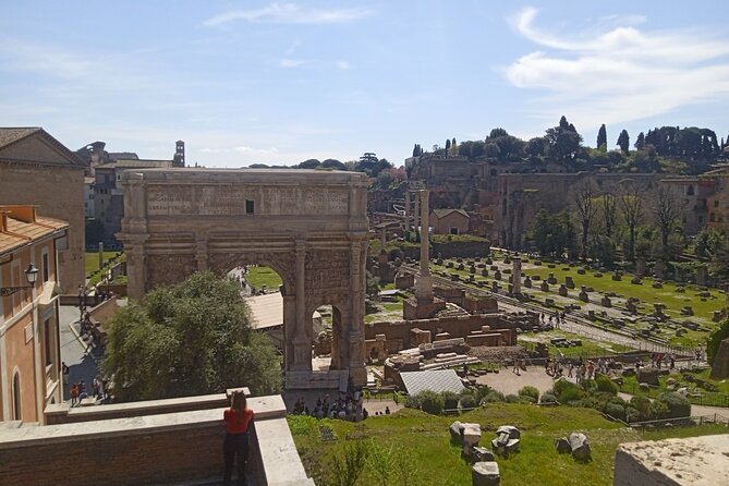 Civitavecchia Shore Excursion - Trevi Fountain and Spanish Steps: photo time with your own pace
