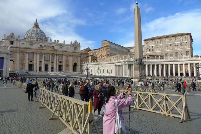 Civitavecchia Shore Excursion: Fullday Rome with Vatican Museums and Colosseum - St. Peter’s Basilica inside: stunning, but sometimes constrained