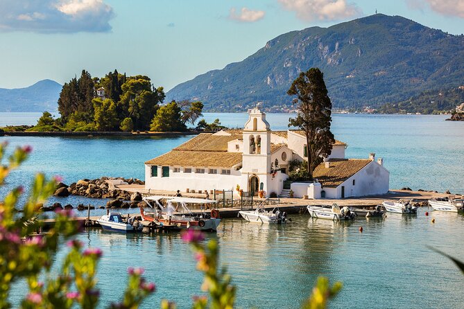 Corfu Shore Excursion : Paleokastritsa, Corfu Town & Beach Break - Corfu Old Town (Kerkyra) in one hour: where the architecture does the talking