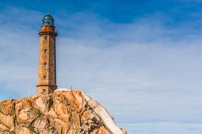 Costa da Morte/Finisterre from La Coruña Private Tour/Shore excursion - Camariñas: lunch plus bobbin lace culture you can see in your day