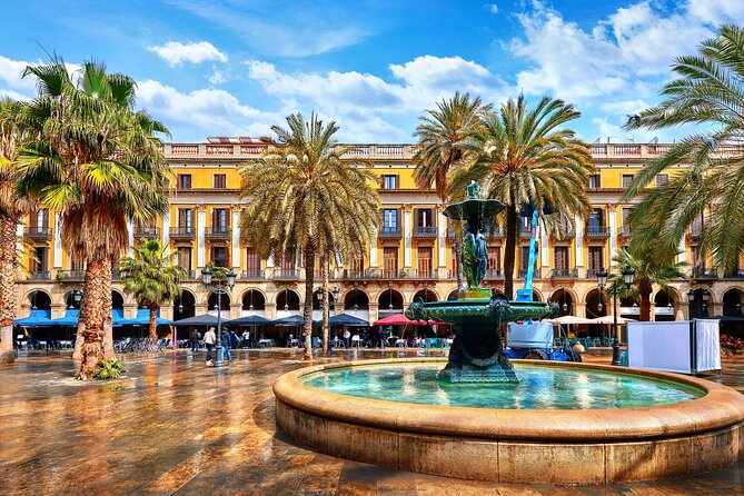 Cruise-Friendly Barcelona Shore Excursion from Cruise Port - Sagrada Família: interior choice, plus a reality check