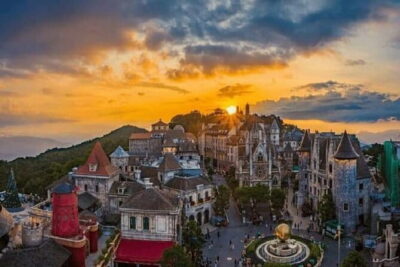 Da Nang/Hoi An Tour from Cruise Ship( Shore Excursion) by Private - The value of a private guide (and how it shows up in the day)