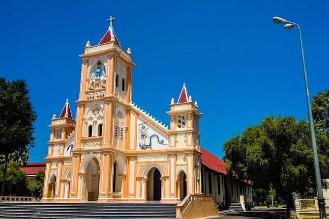 Da Nang/Hoi An Tour from Cruise Ship( Shore Excursion) by Private - Hue day elements: Royal Palace sites, Moon Gate, Forbidden Citadel, Thien Mu