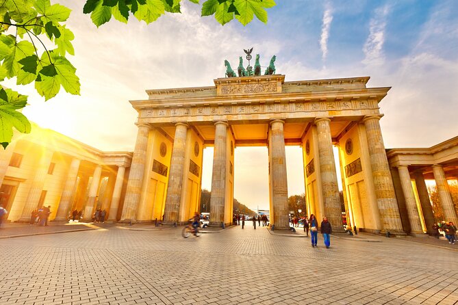Deluxe Berlin: Hassle-Free Shore Tour from Warnemunde Cruise Port - Key things I’d watch for