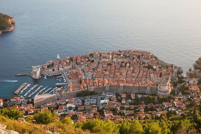 Dubrovnik Shore Excursion: Old Town Walking Tour - Small-group comfort and the hearing issue: how to make this tour work for you