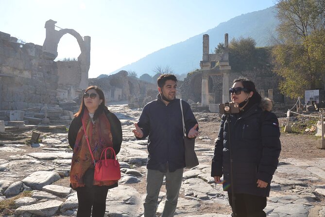 Ephesus Shore Excursion from Kusadasi Port with Guide - Terrace Houses: how 30 minutes can feel like a peek into private life