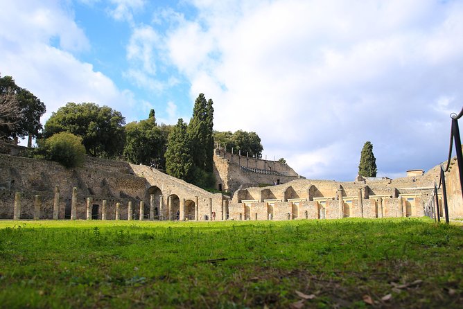 Exclusive Shore Excursion from Naples Cruise Terminal to Pompeii & Amalfi Coast - The practical details that prevent last-minute stress