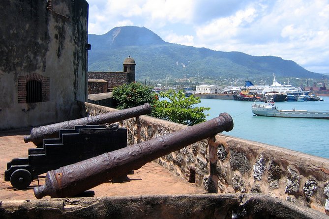 Explore Puerto Plata's Best & Cable Car - Shore Excursion - The Victorian core: Parque Central Independencia for context fast