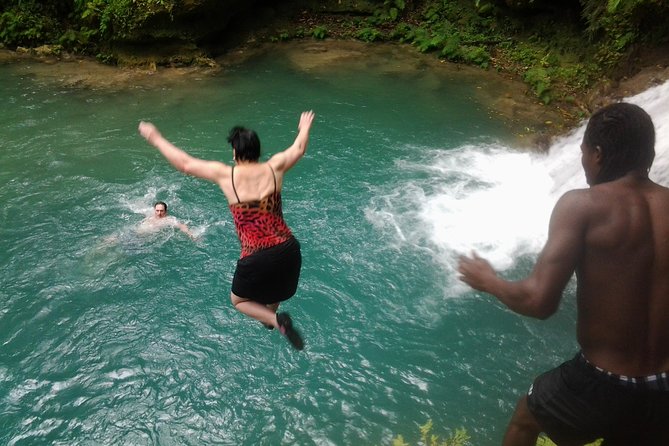 Falmouth Shore Excursion: Blue Hole, White River Tubing - Key things you’ll notice on this Falmouth shore excursion