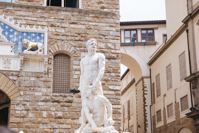 Florence Hop On Hop Off Shore Excursion from Livorno - Porta Romana: a fast orientation stop before the city gets crowded