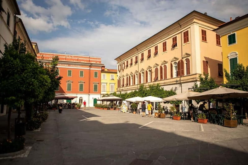 From La Spezia: Shore Excursion by Bus to Pisa - Getting started smoothly: the La Spezia Cruise Terminal meeting point