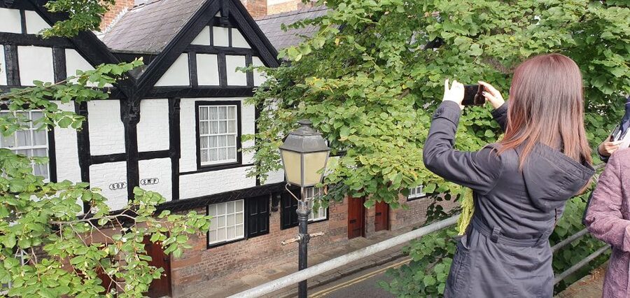 From Liverpool: Chester Sightseeing Half-Day Shore Excursion - Riding From Liverpool to Chester Without Losing Your Whole Day
