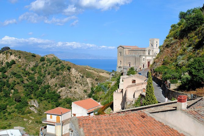 From Messina Cruise Terminal: Etna -Taormina-Godfather with food - Savoca and The Godfather trail: walking streets with purpose