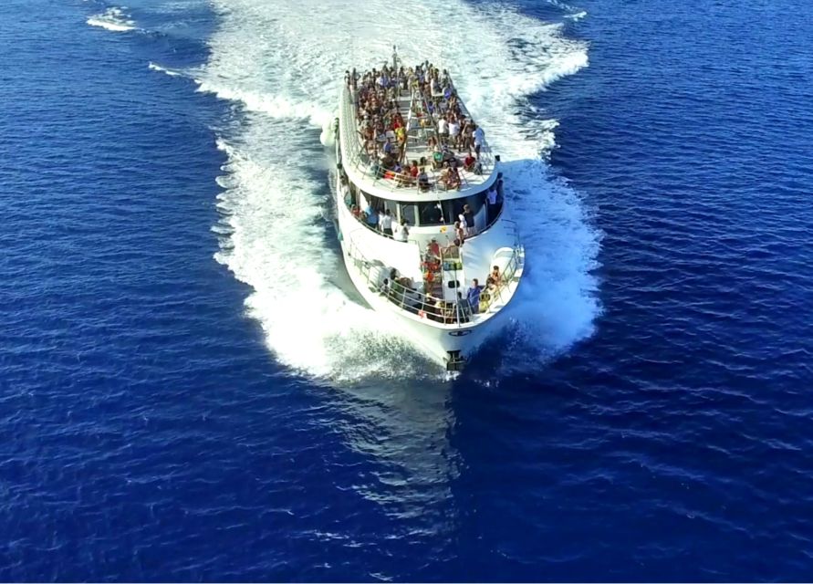 From Milazzo: Panarea & Stromboli Cruise Excursion - From Milazzo to Panarea: the day’s pacing