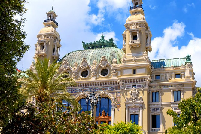 From Nice port Private Shore excursion Customizable - Vieux Nice and Promenade des Anglais: a walk that mixes glamour and grit