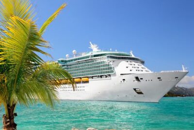 From the port of Cannes Private shore excursion customized - Price and value for a group up to 8