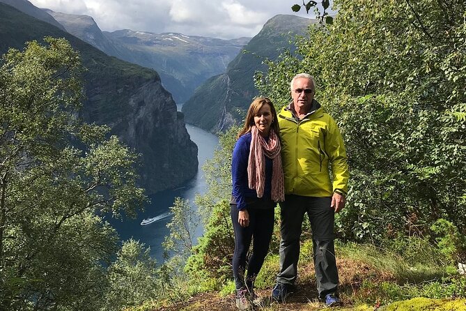Geiranger Shore Excursion: Mt. Dalsnibba and Eagle Road - The Mount Dalsnibba Skywalk Stop: Your Big View Ticket