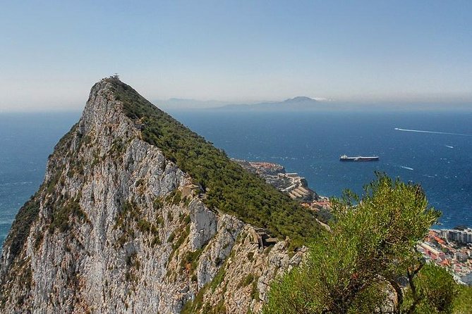 Gibraltar Shore Excursion: The Original Rock, Shop & Caves Tour - Europa Point and the Rock of Gibraltar: the views you’re paying for