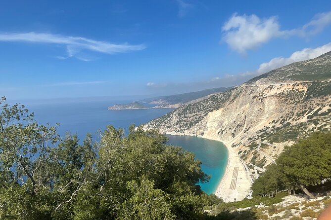 Guided Shore Excursion Tour in Myrtos Beach and Assos - Getting From Argostoli to Myrtos in an Air-Conditioned Ride