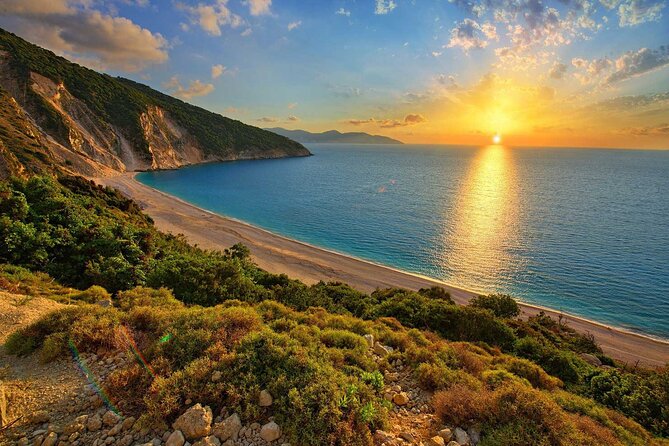 Guided Small Group Shared Shore Excursion of Kefalonia - Omala valley stops: Agios Gerasimos and Robola wine tasting