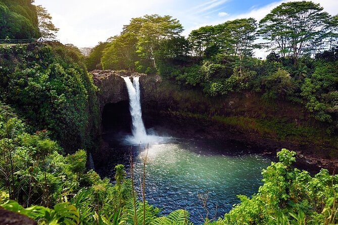 Hilo Shore Excursion: Visit Volcano, Waterfall, Beach with Lunch - Key highlights at a glance