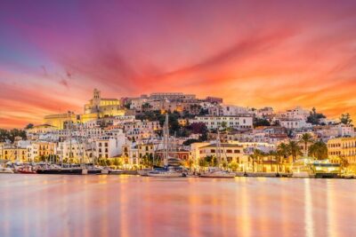 Ibiza Highlights: Ultimate Shore Excursion with Port Pickup - Santa Eulalia del Rio: a coastal town with real walking options