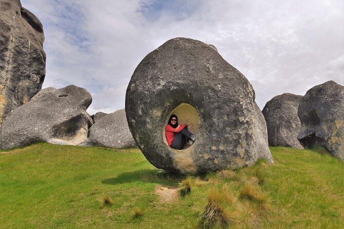 Inland Canterbury & Castle Hill Tour (Lyttelton Shore Excursion) - Enter Castle Hill / Kura Tawhiti: why the boulders feel unreal