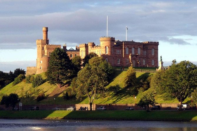 INVERGORDON PORT Tour of Culloden, Cairns & Cawdor Castle - Loch Ness for Nessie Spotting (With Time to Breathe)