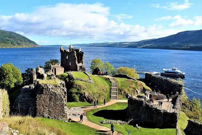 Invergordon Shore Excursion Highland Bucket List Tour - Great Glen Distillery: a short tasting break that actually matters
