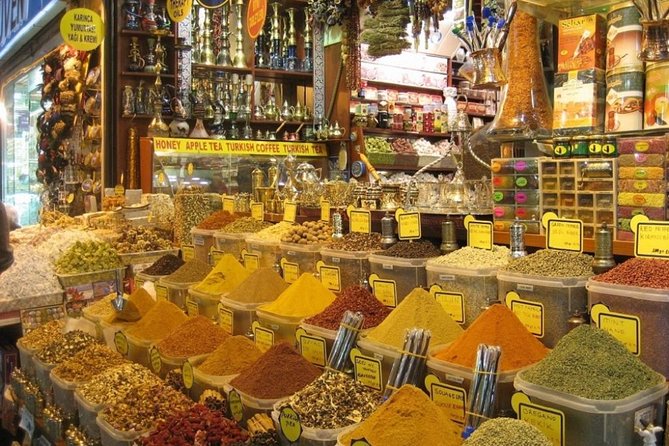 Istanbul Shore Excursion: Small-Group Bosphorus Cruise and Istanbul Egyptian Bazaar - Small-group size and what it means for your day