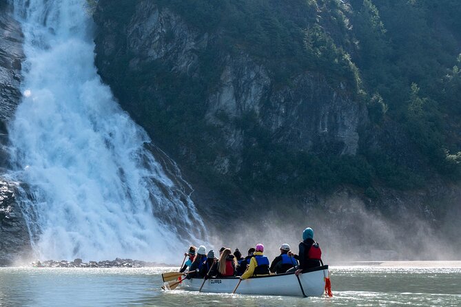 Juneau Shore Excursion: Mendenhall Glacier Canoe, Paddle and Hike - Who this tour suits best (and who should sit this one out)