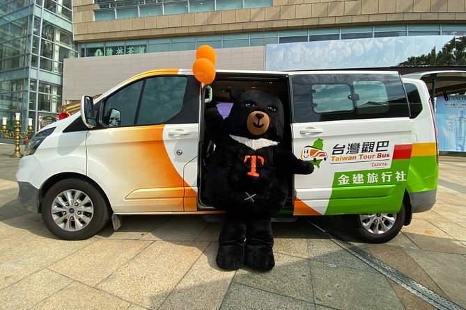 Kaohsiung's Cruiseship Shore Excursion - Pickup, Private Van Comfort, and the Smooth-Start Pieces