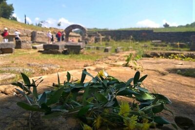 Katakolon Small Group Tour: Olympic site, Honey/Olive Oil Tasting - Ancient Olympia ruins: what you’ll actually see in 90 minutes
