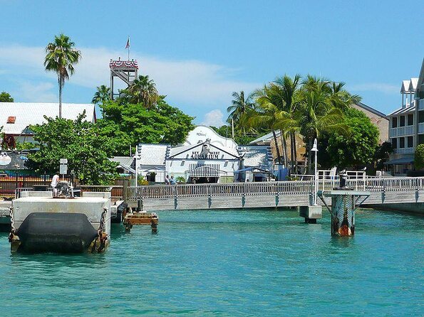 Key West Shore Excursion: Conch Tour Train - Key points before you buy