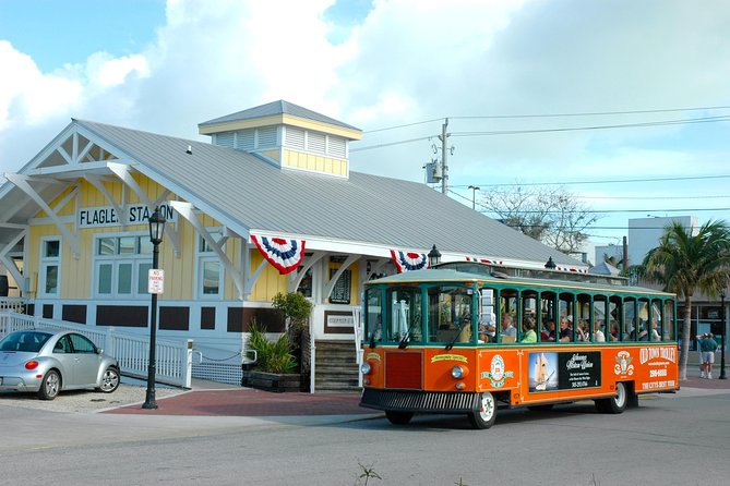 Key West Shore Excursion: Hop-On Hop-Off Trolley Tour - Timing and Crowds: How to Avoid the Hot-Stop Problem