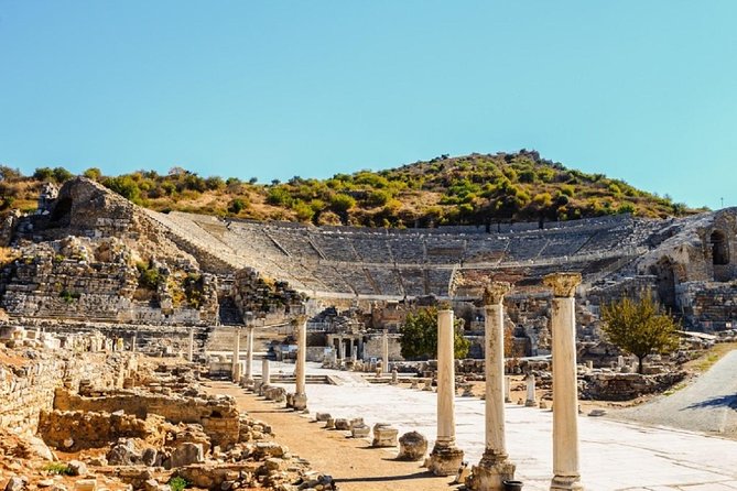Kusadasi Shore Excursion: Ephesus Sightseeing Tour with Lunch - Shopping Stops: How the Rug Stops Affect the Day