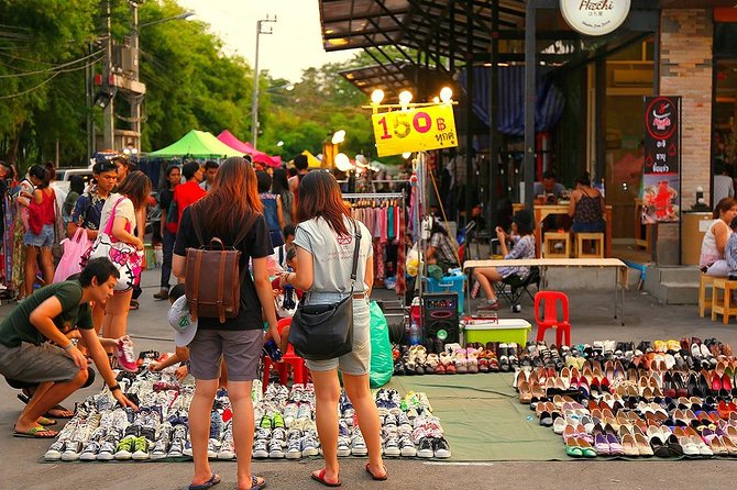 Laem Chabang Shore Excursion : Shopping, Massage & Food Tasting - Wat Arun: Temple of Dawn Without the Rush Feeling Like a Trap